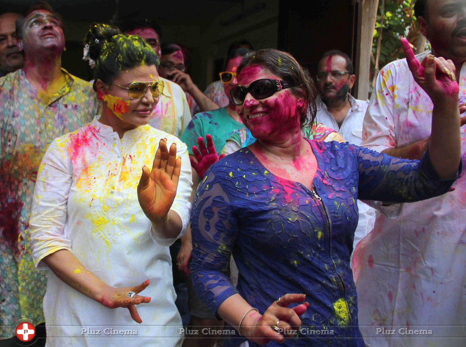 Celebrities enjoy Holi 2014 Photos | Picture 729593