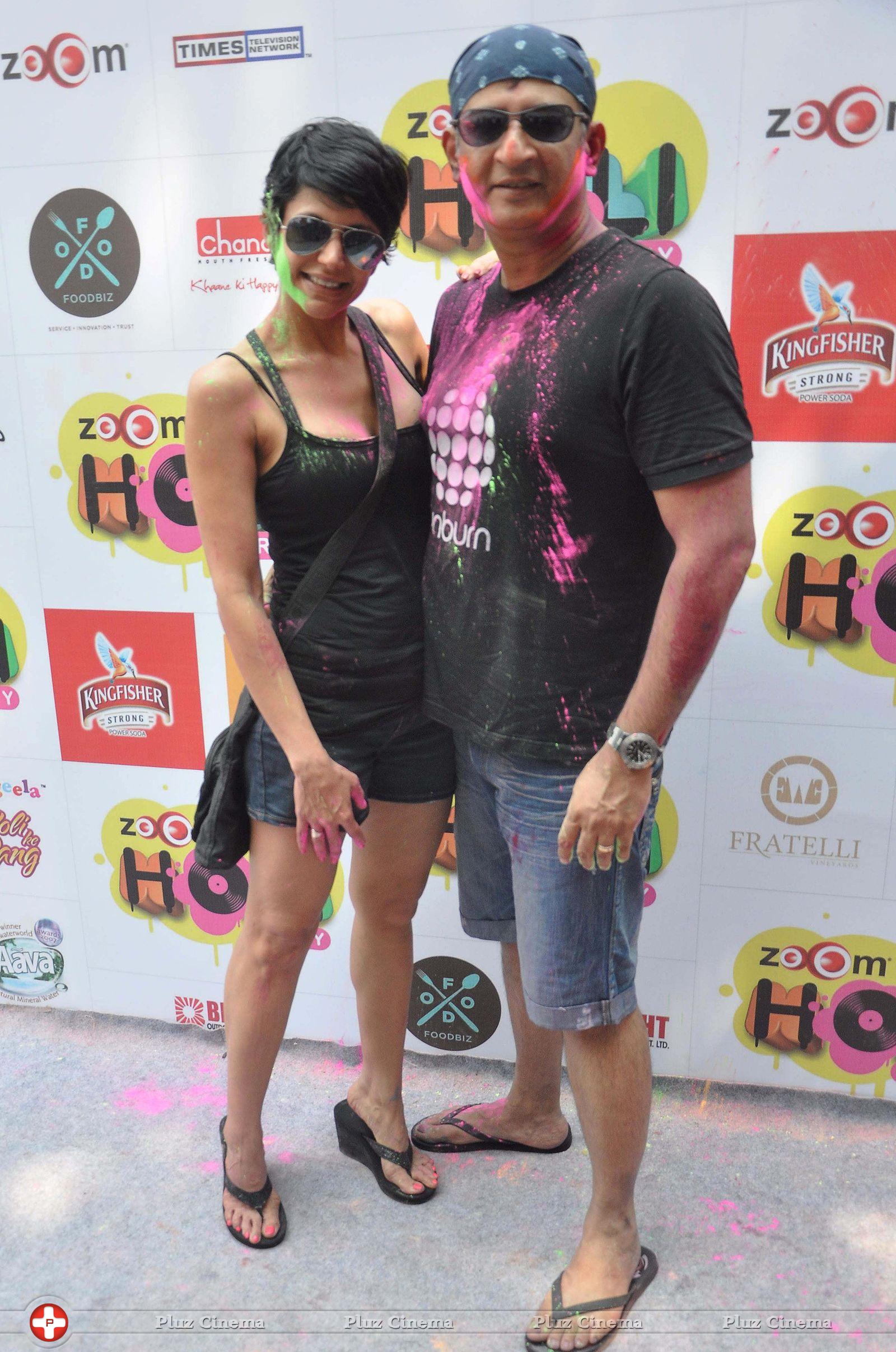 Celebrities enjoy Holi 2014 Photos | Picture 729626