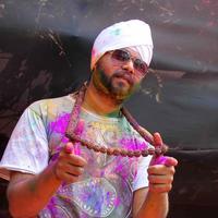 Ramji Gulati - Celebrities enjoy Holi 2014 Photos