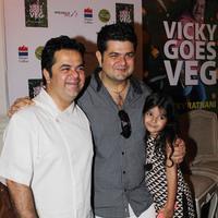 Launch of book Vicky Goes Veg Photos | Picture 732069