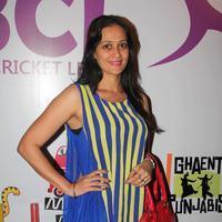 Jasveer Kaur - TV stars unveil the Golden Bat of Box Cricket League Photos | Picture 732245