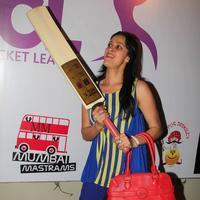 Jasveer Kaur - TV stars unveil the Golden Bat of Box Cricket League Photos