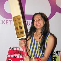 Jasveer Kaur - TV stars unveil the Golden Bat of Box Cricket League Photos