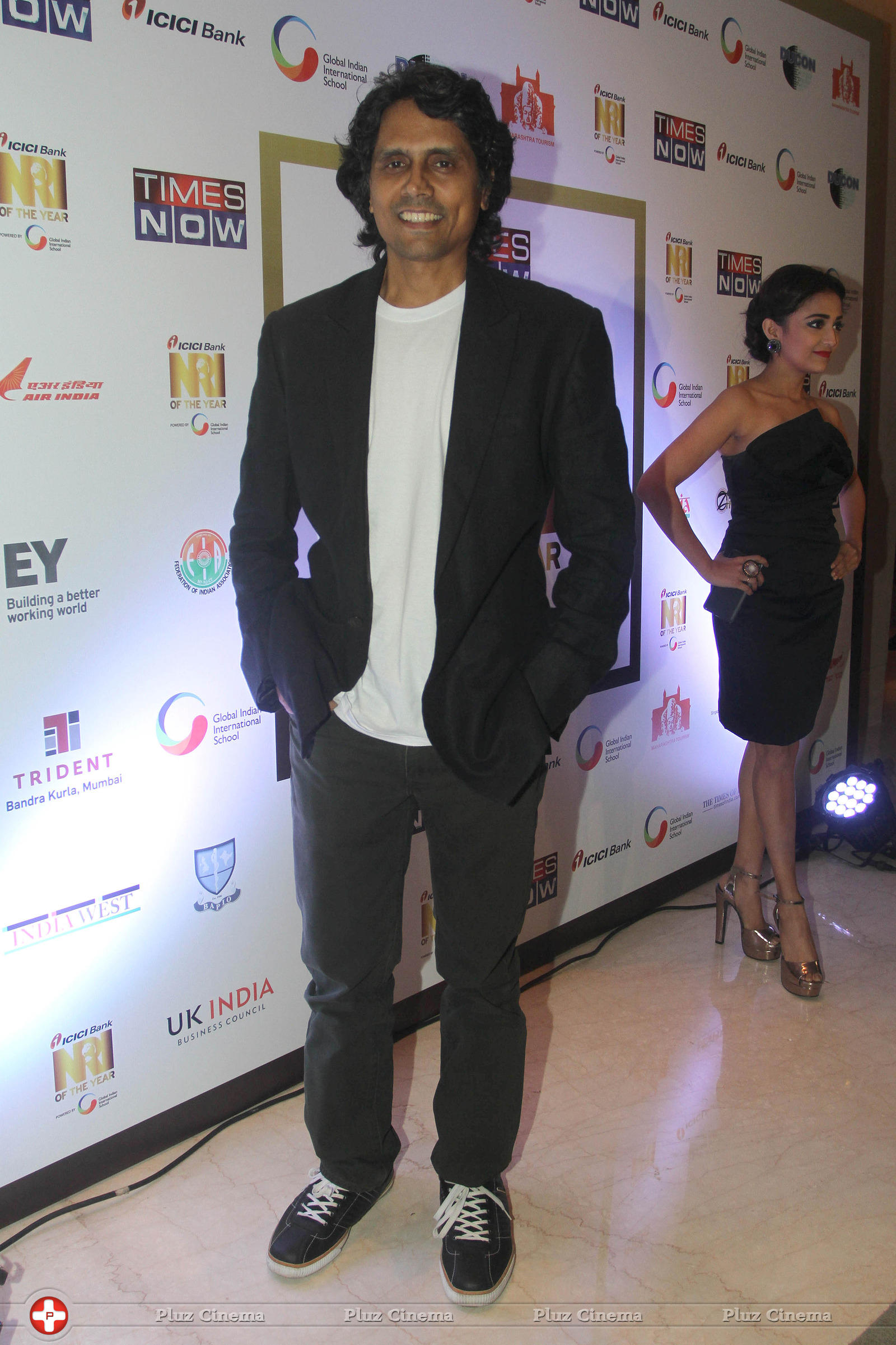Nagesh Kukunoor - Amitabh Bachchan receives India Global Icon Award Photos | Picture 733439