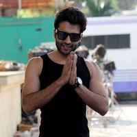 Jackky Bhagnani - Jackky Bhagnani promotes his film Youngistaan on the sets of Boogie Woogie Photos | Picture 733331