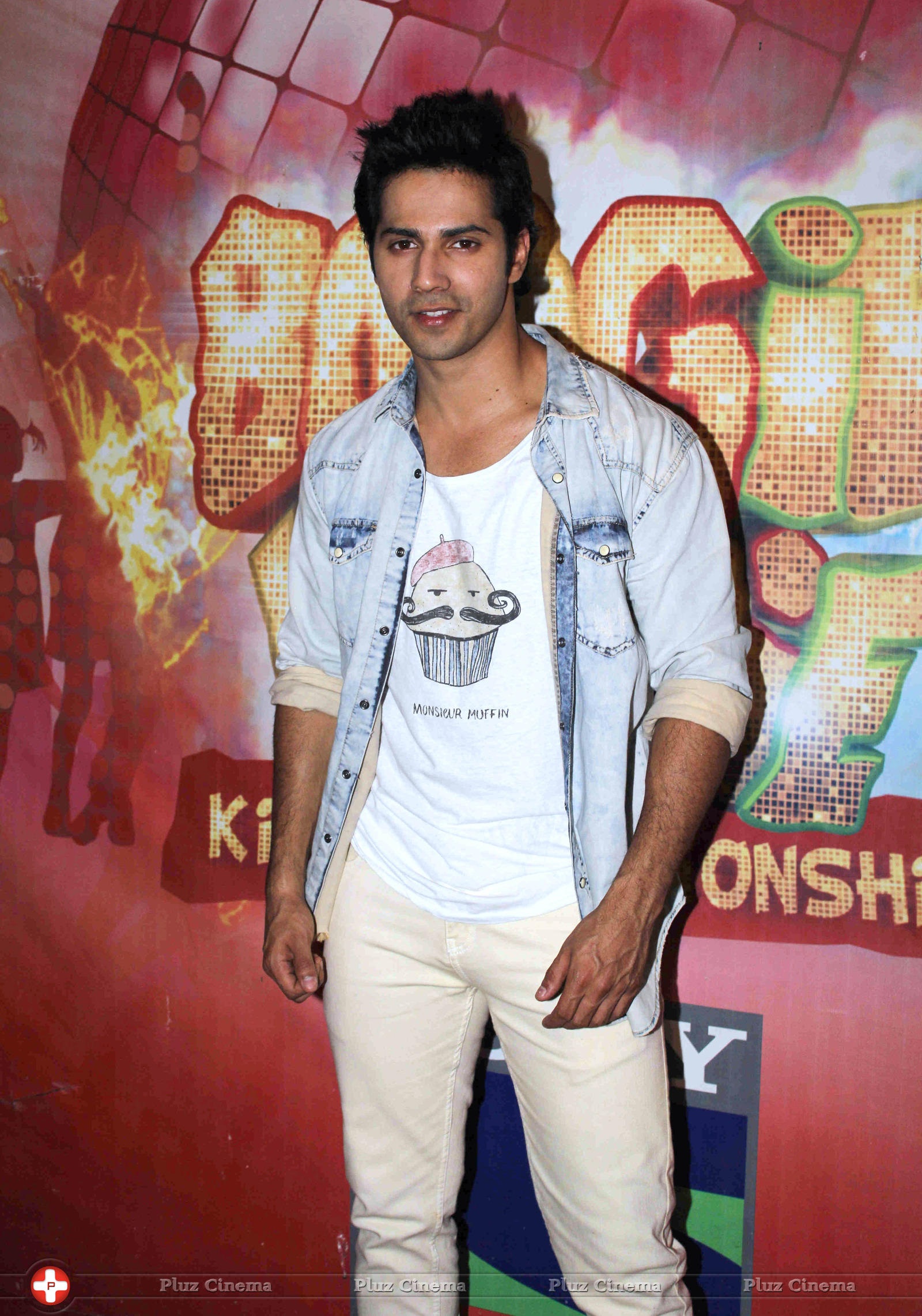 Varun Dhawan - Grand finale of reality show Boogie Woogie Photos | Picture 734791