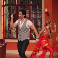 Tusshar Kapoor - Jeetendra on the sets of Comedy Nights With Kapil Photos