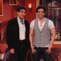 Jeetendra on the sets of Comedy Nights With Kapil Photos | Picture 734645