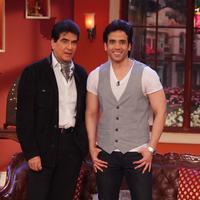 Jeetendra on the sets of Comedy Nights With Kapil Photos | Picture 734647