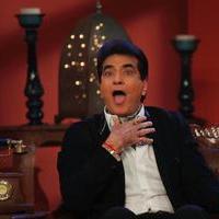 Jeetendra - Jeetendra on the sets of Comedy Nights With Kapil Photos