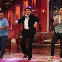 Jeetendra on the sets of Comedy Nights With Kapil Photos | Picture 734652