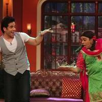 Jeetendra on the sets of Comedy Nights With Kapil Photos
