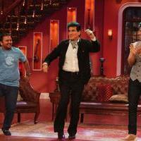 Jeetendra on the sets of Comedy Nights With Kapil Photos | Picture 734657