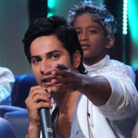 Varun Dhawan - Promotion of film Main Tera Hero on the sets of Zee TV's DID Little Master Season 3 | Picture 734638