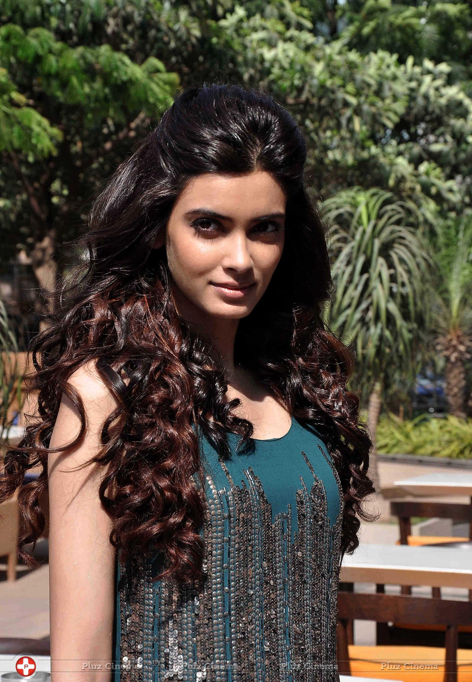 Diana Penty - Diana Penty launches Femina Salon & Spa magazine March cover page Photos | Picture 734689