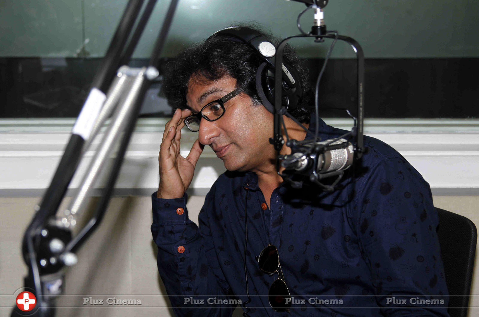 Talat Aziz - Carvaan E Ghazal most heard radio show on 92.7 BIG FM Photos | Picture 735529