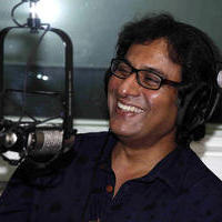 Talat Aziz - Carvaan E Ghazal most heard radio show on 92.7 BIG FM Photos | Picture 735530