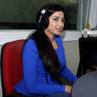 Shreya Ghoshal - Carvaan E Ghazal most heard radio show on 92.7 BIG FM Photos | Picture 735539