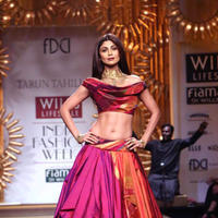 Shilpa Shetty - Promotion of film Dishkiyaoon at the Wills Lifestyle India Fashion Week 2014 Photos | Picture 734984