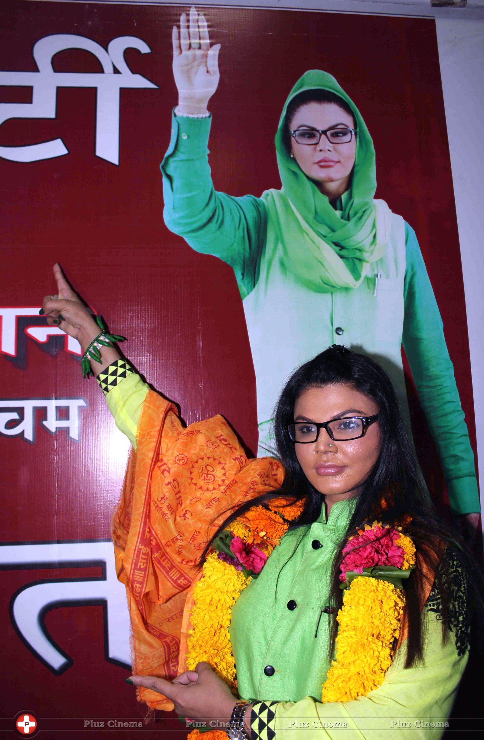 Rakhi Sawant - Rakhi Sawant announced her political party Rashtriya Aam Party Photos | Picture 736746