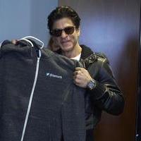Shahrukh Khan - Happy New Year First Indian Film at The Google and Twitter Headquarters Photos | Picture 838527