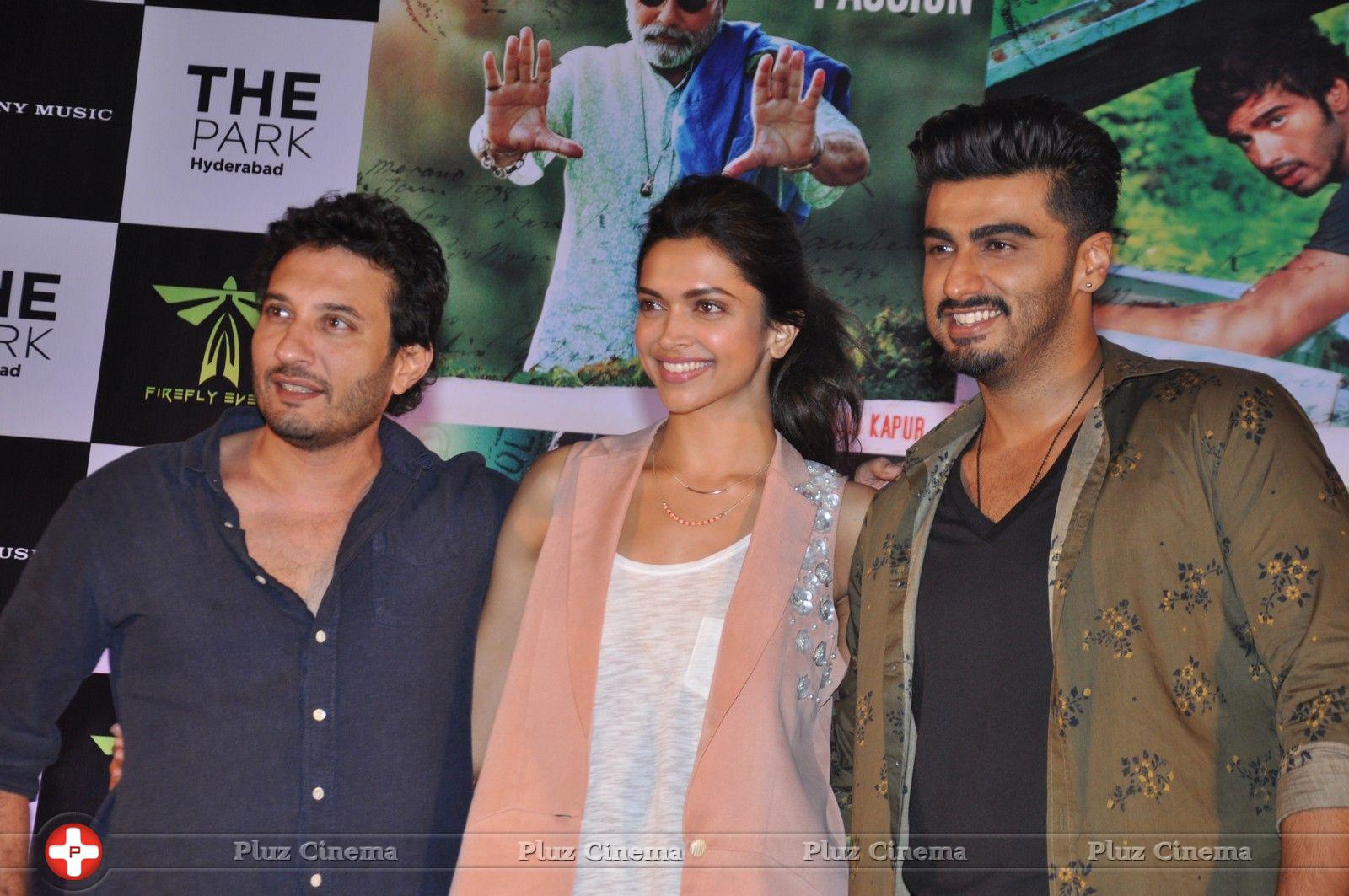 Deepika Padukone - Finding Fanny Movie Promotional Event Photos | Picture 815922
