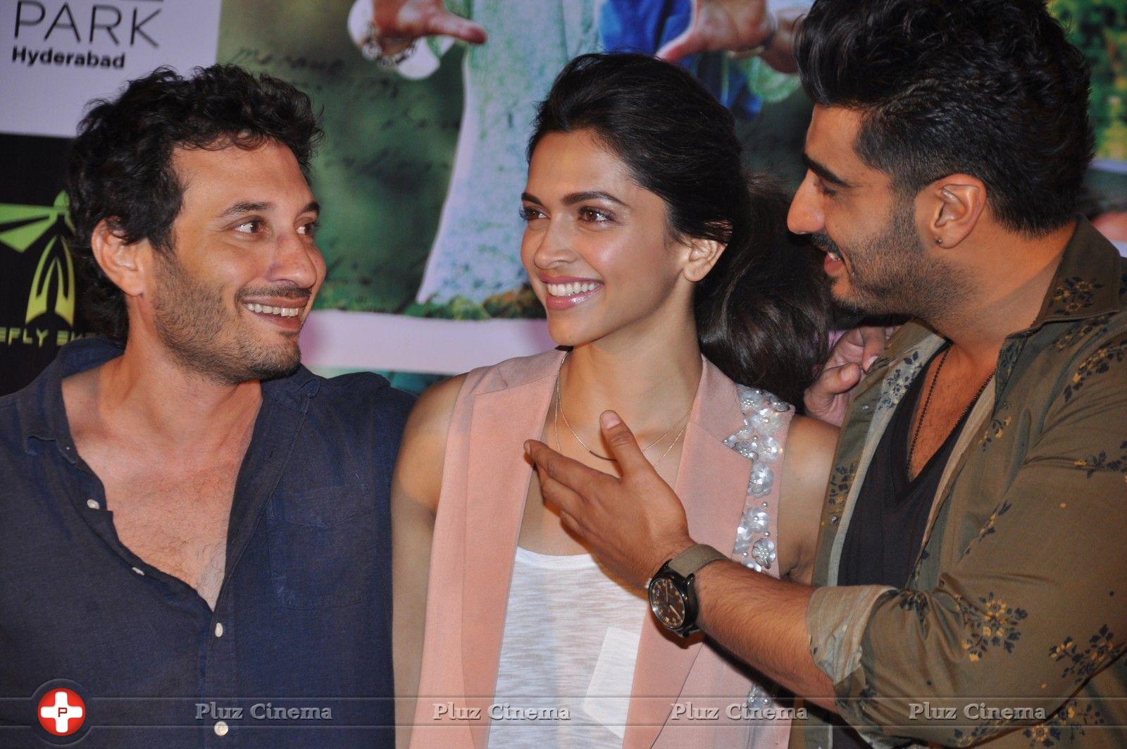 Deepika Padukone - Finding Fanny Movie Promotional Event Photos | Picture 815955