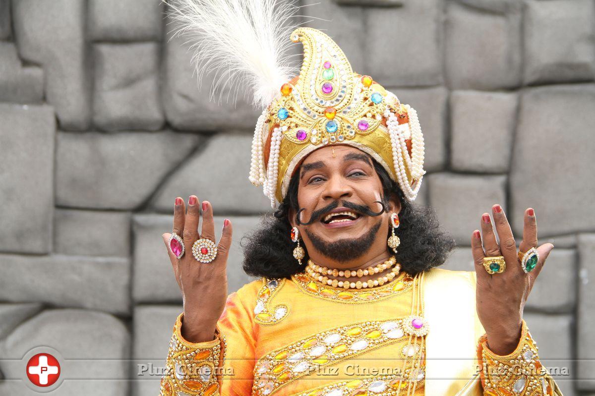 Vadivelu - Thenaliraman Movie Stills | Picture 738281