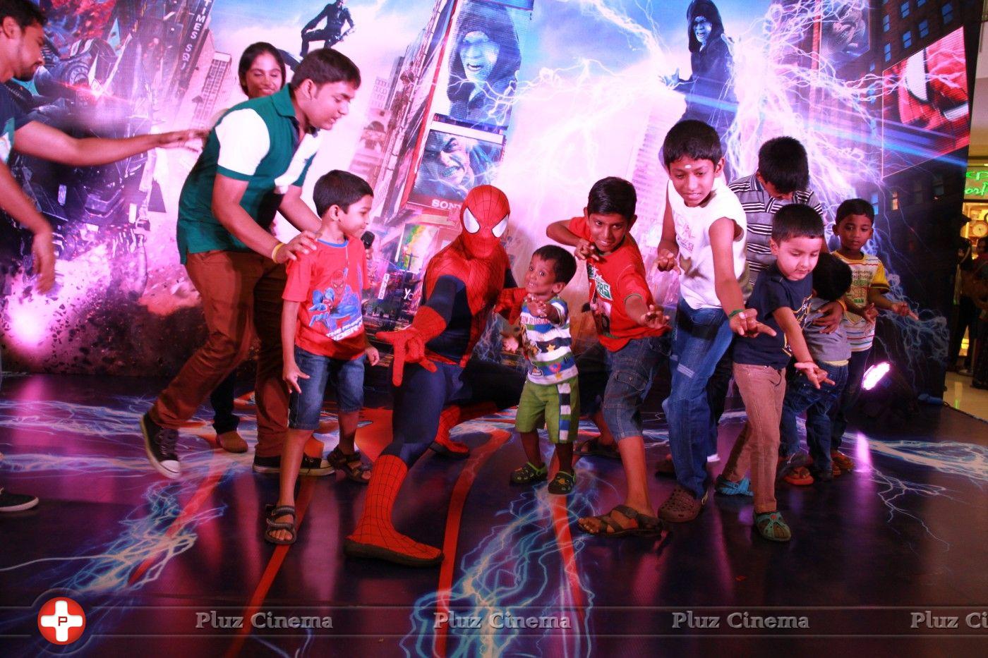 Actor Jiiva Unveils Spiderman at Forum Mall Stills | Picture 747732