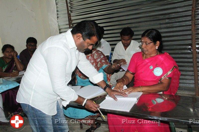 Seeman - Stars at April 2014 Elections Photos | Picture 747704