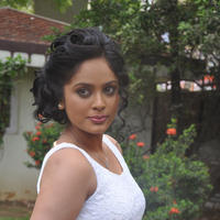 Nandita Swetha - Mundasupatti Movie Press Meet Stills | Picture 749642