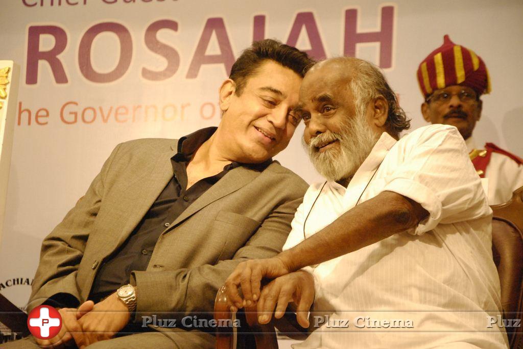 Kamal Haasan - Felicitation to Padma Bhushan Dr. Kamal Haasan by Chief Guest Dr.K.Rosaiah Governor of Tamil Nadu Photos | Picture 788307