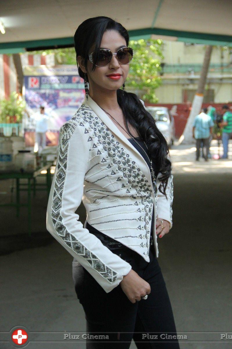 Angana Roy at Kabadam Movie Team Meet Photos | Picture 805608
