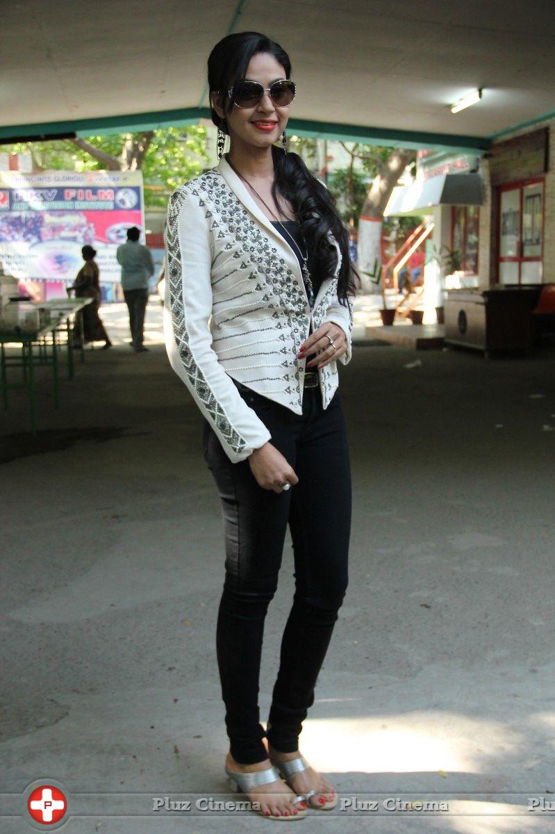 Angana Roy at Kabadam Movie Team Meet Photos | Picture 805611