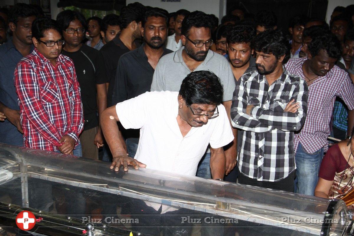 Bharathiraja - Celebrities Mourn Over Legendary Filmmaker Balu Mahendra's Death Photos | Picture 712027