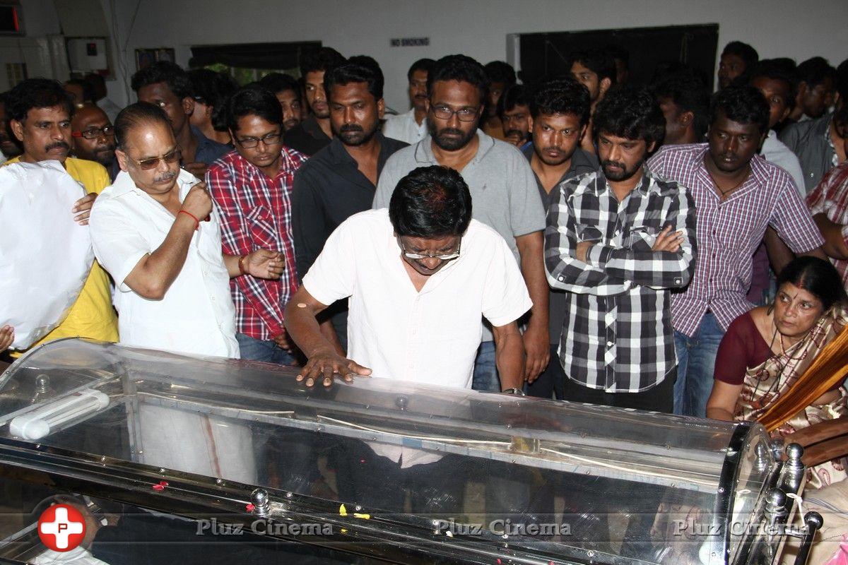 Bharathiraja - Celebrities Mourn Over Legendary Filmmaker Balu Mahendra's Death Photos | Picture 712028