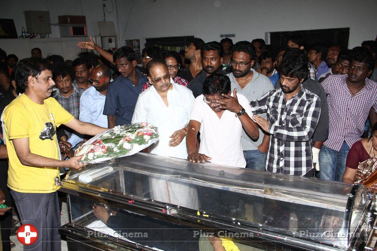 Bharathiraja - Celebrities Mourn Over Legendary Filmmaker Balu Mahendra's Death Photos | Picture 712029