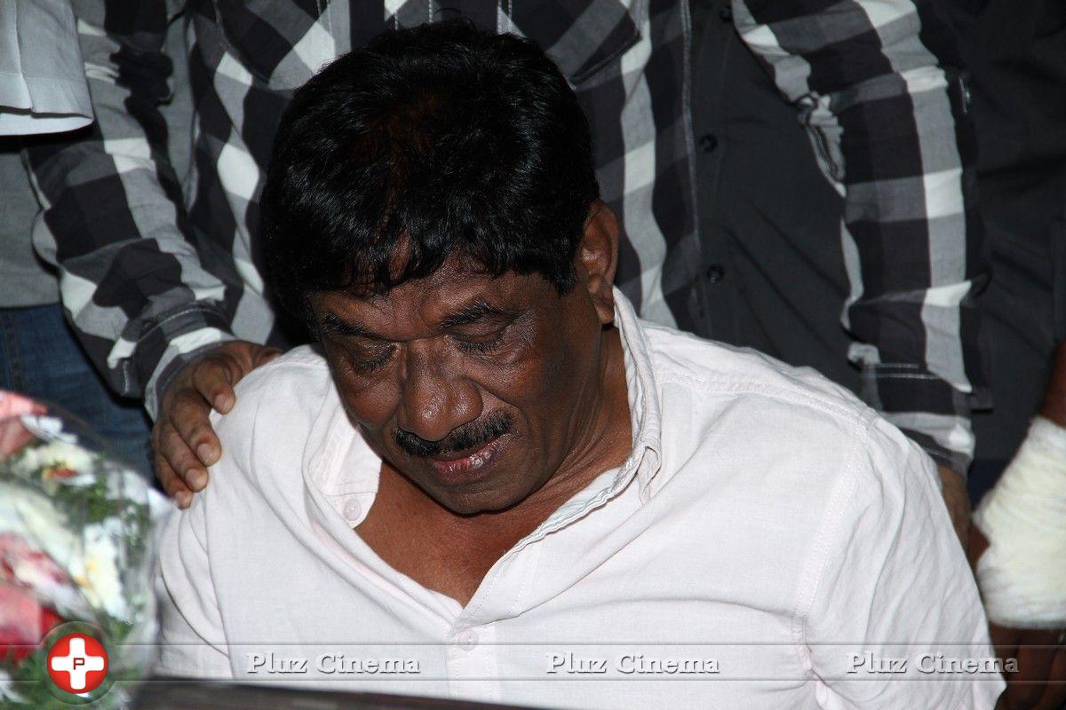 Bharathiraja - Celebrities Mourn Over Legendary Filmmaker Balu Mahendra's Death Photos | Picture 712034
