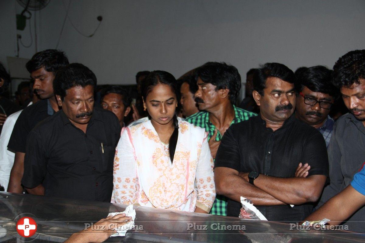 Celebrities Mourn Over Legendary Filmmaker Balu Mahendra's Death Photos | Picture 712089
