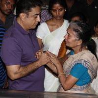 Kamal Haasan - Celebrities Mourn Over Legendary Filmmaker Balu Mahendra's Death Photos