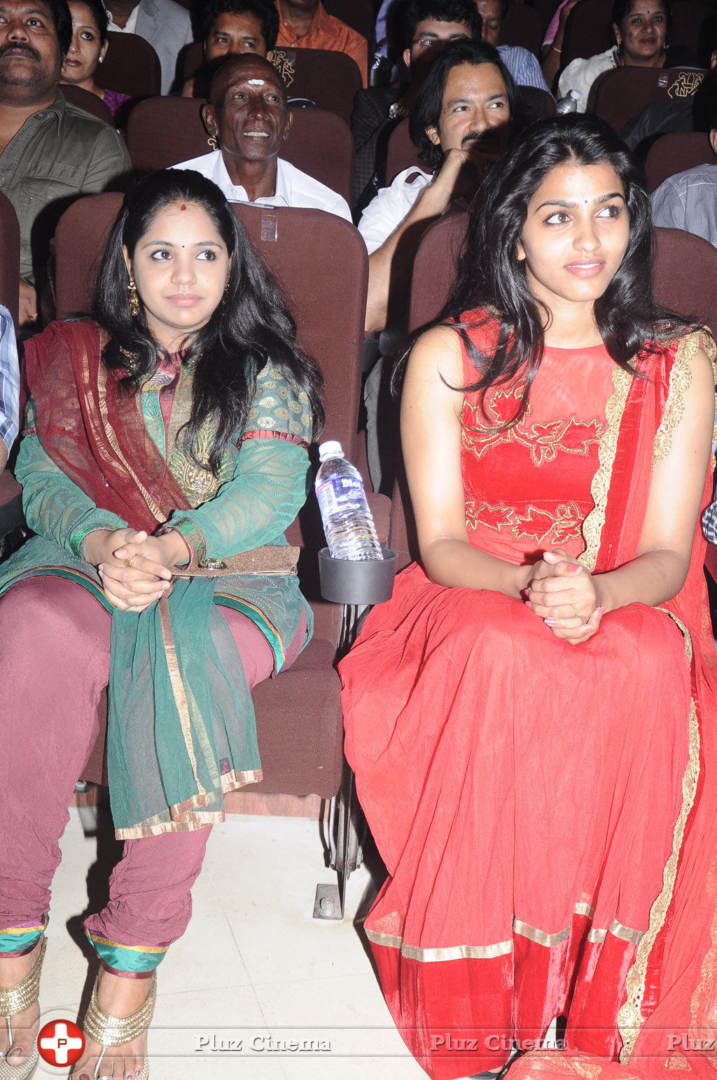 Celebrities at Edison Award 2014 Photos | Picture 714094