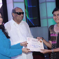 Sridevi receives Inspiring Icon award from Sathyabama University Photos | Picture 717716