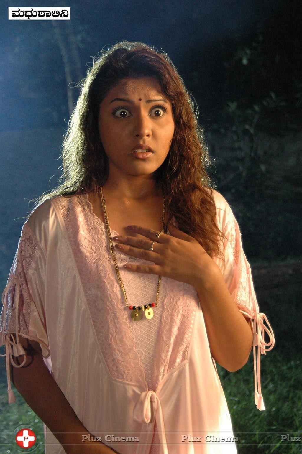 Madhu Shalini - Kalpana House Movie Stills | Picture 720983