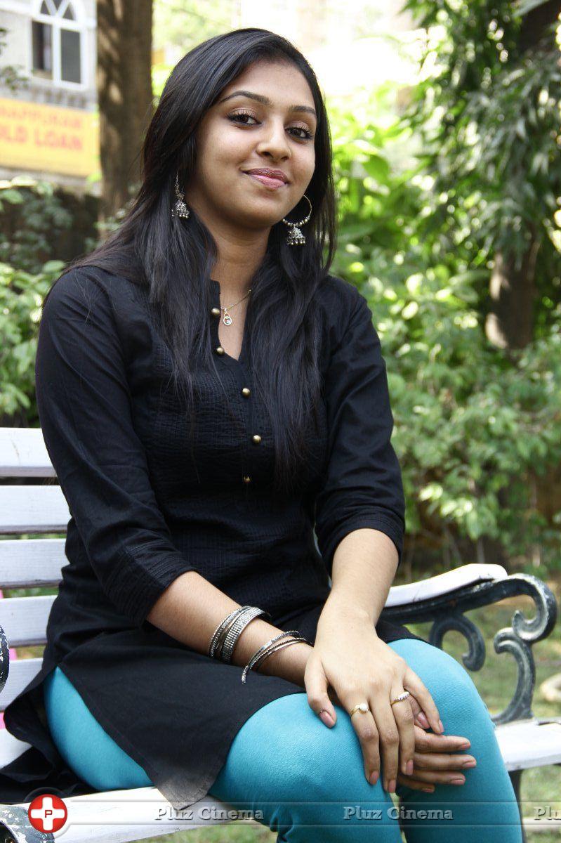 Lakshmi Menon - Jigarthanda Movie Press Meet Photos | Picture 722605