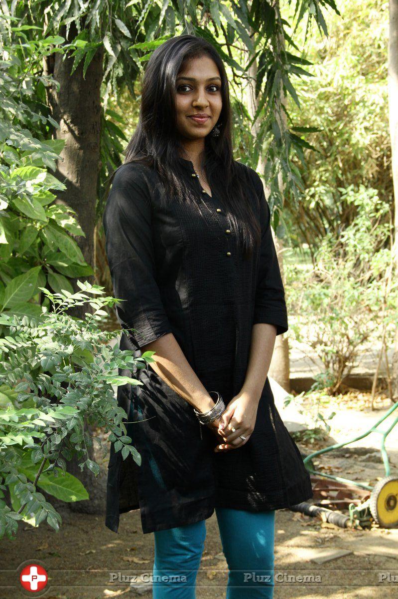 Lakshmi Menon - Jigarthanda Movie Press Meet Photos | Picture 722633