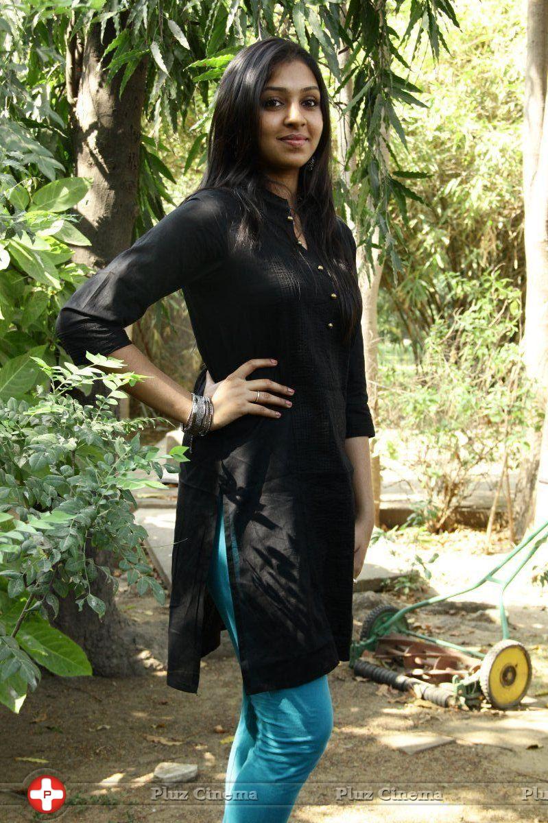 Lakshmi Menon - Jigarthanda Movie Press Meet Photos | Picture 722648