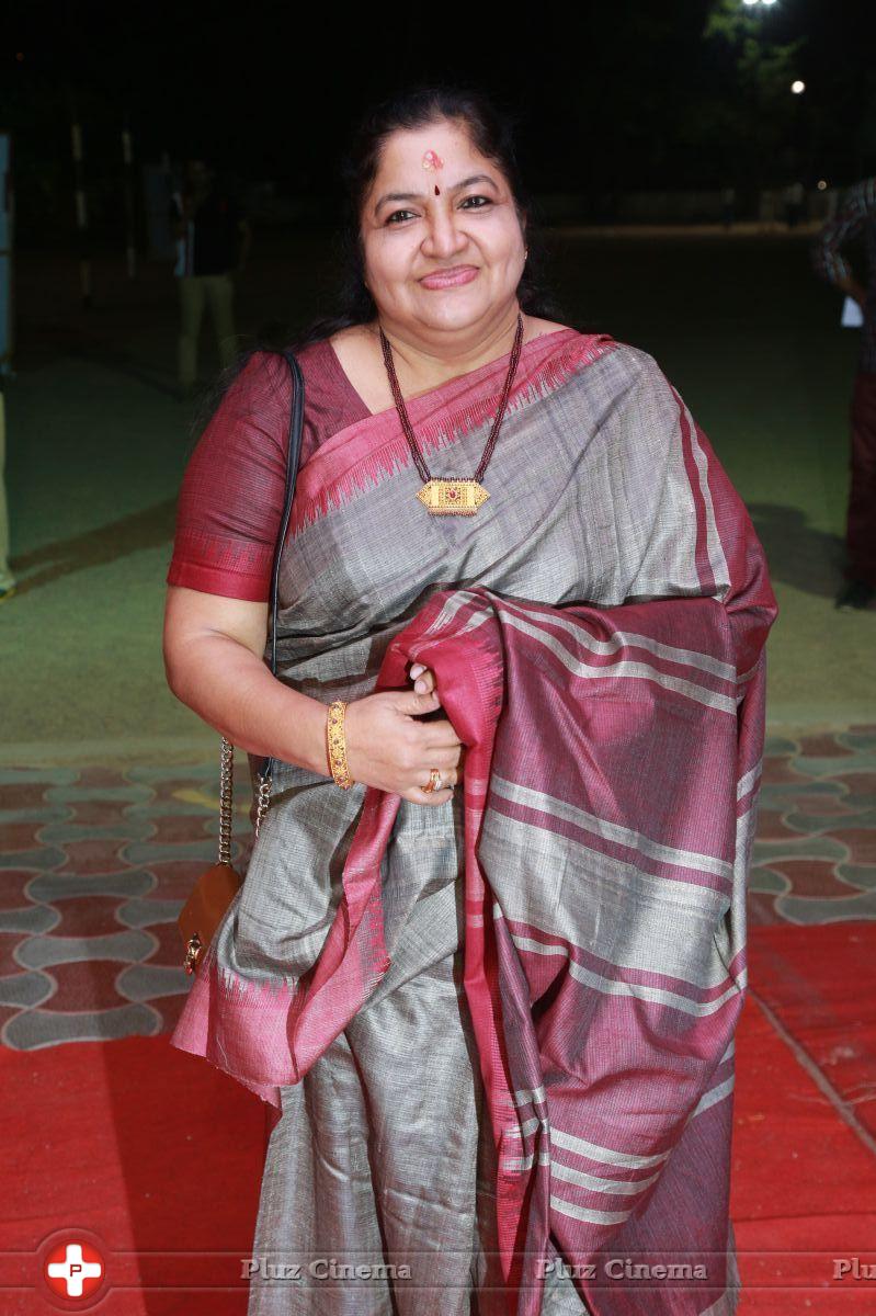 K. S. Chithra - Raindrops 2nd Annual Women Achiever Awards 2014 Stills | Picture 726050