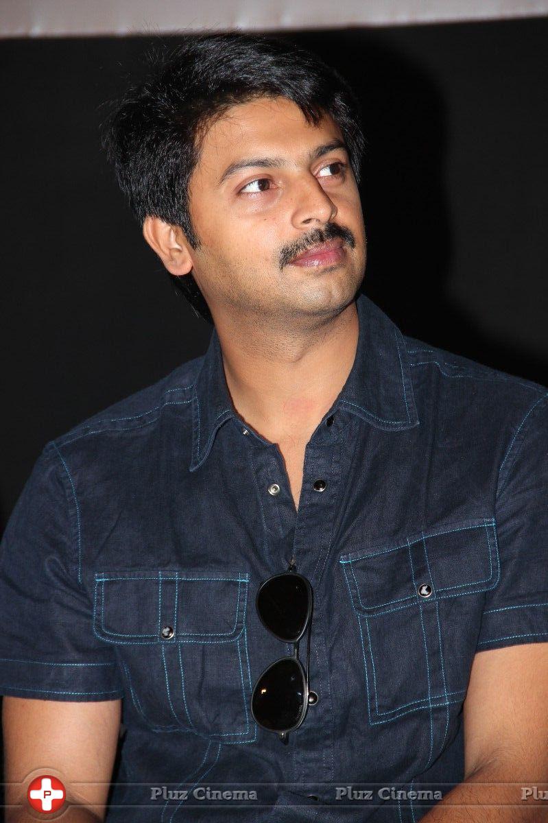 Srikanth - Naan Sigappu Manithan Movie Audio Launch Photos | Picture 727309