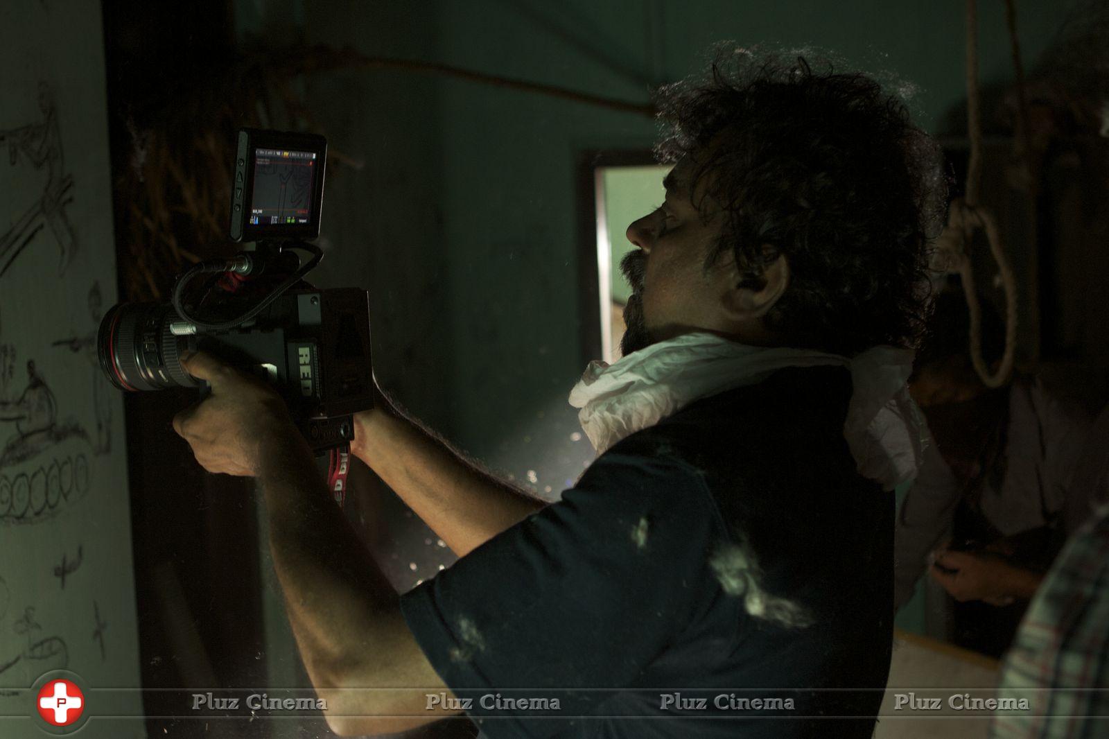 Inam Movie Working Photos | Picture 733480