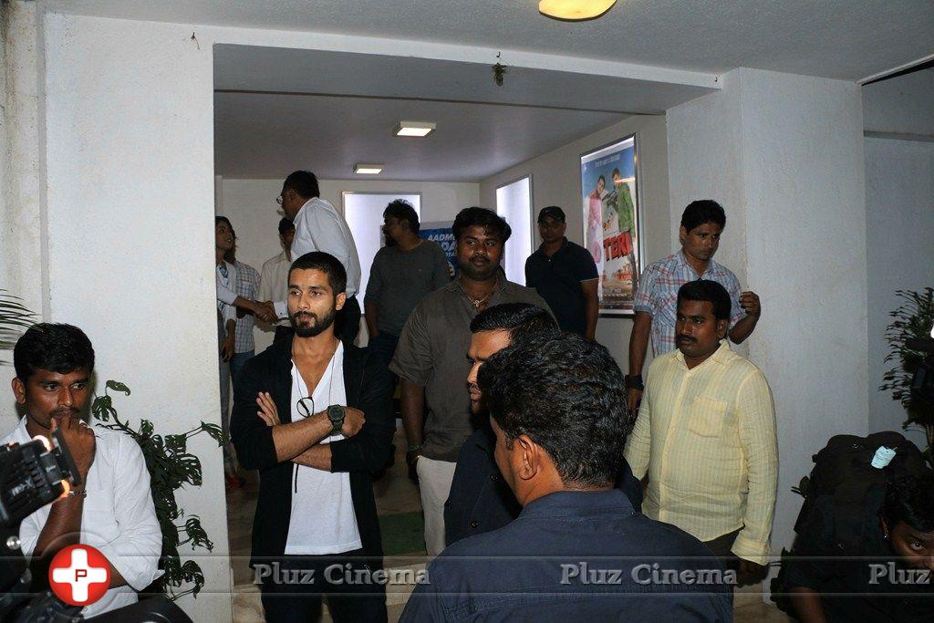Shahid Kapoor - Inam Movie Premier Show at Mumbai Photos | Picture 735260